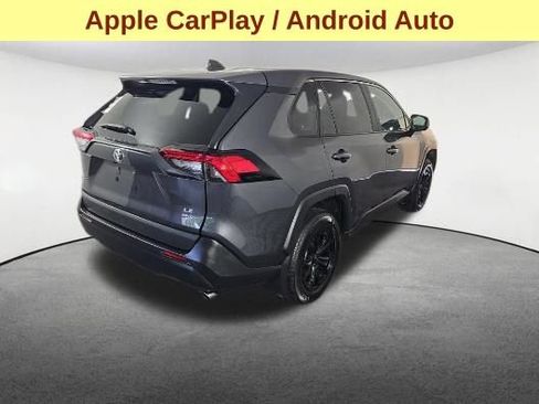 Used 2025 Toyota RAV4 LE AWD/4WD image 5