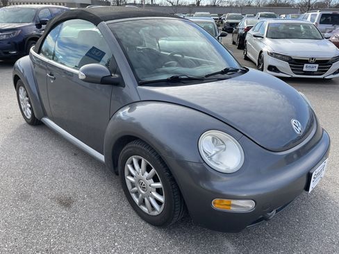 Used 2004 Volkswagen Beetle GLS image 3