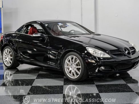 Used 2005 Mercedes-Benz SLK 350 image 15