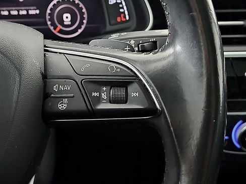 Used 2017 Audi Q7 3.0T Premium Plus w/ Premium Plus Package image 24