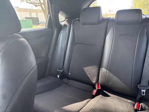Used 2024 Honda Civic Sport image 38