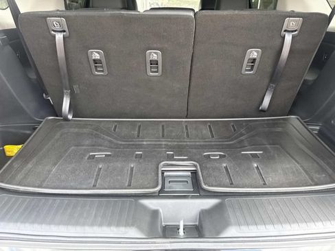 Certified 2025 Honda Pilot Touring image 20