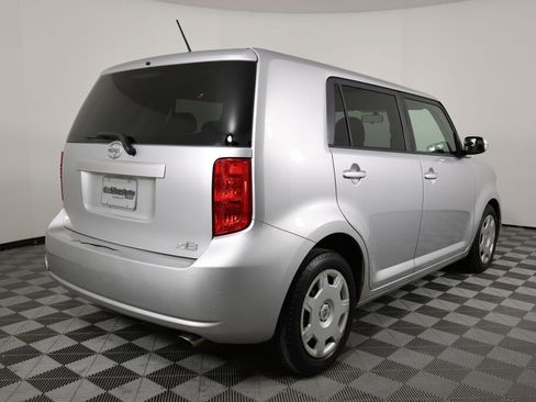 Used 2008 Scion xB Base image 2