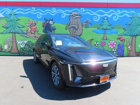 Certified 2024 Cadillac Lyriq Sport w/ LPO, Floor Liner Package AWD/4WD image 47