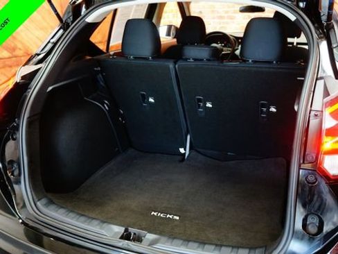 Certified 2023 Nissan Kicks SV FWD image 41