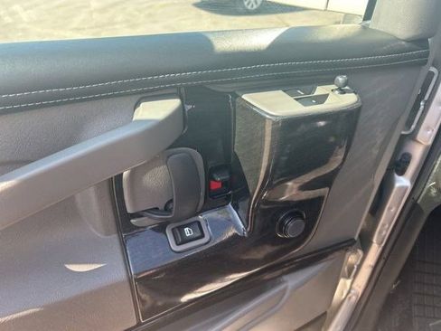 Used 2023 Chevrolet Express 2500 RWD image 13