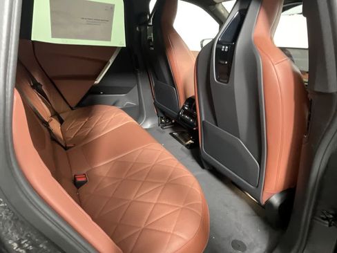Used 2023 BMW iX xDrive50 w/ Sport Package image 14