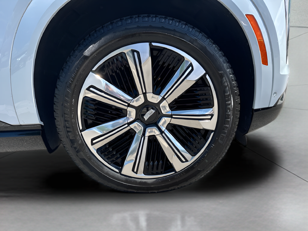 Certified 2026 Cadillac Escalade IQL Luxury AWD/4WD image 13