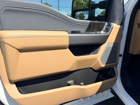 New 2026 Ford F250 Lariat image 21