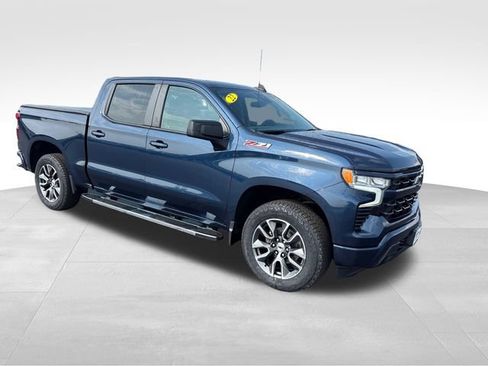 Used 2022 Chevrolet Silverado 1500 RST AWD/4WD image 9