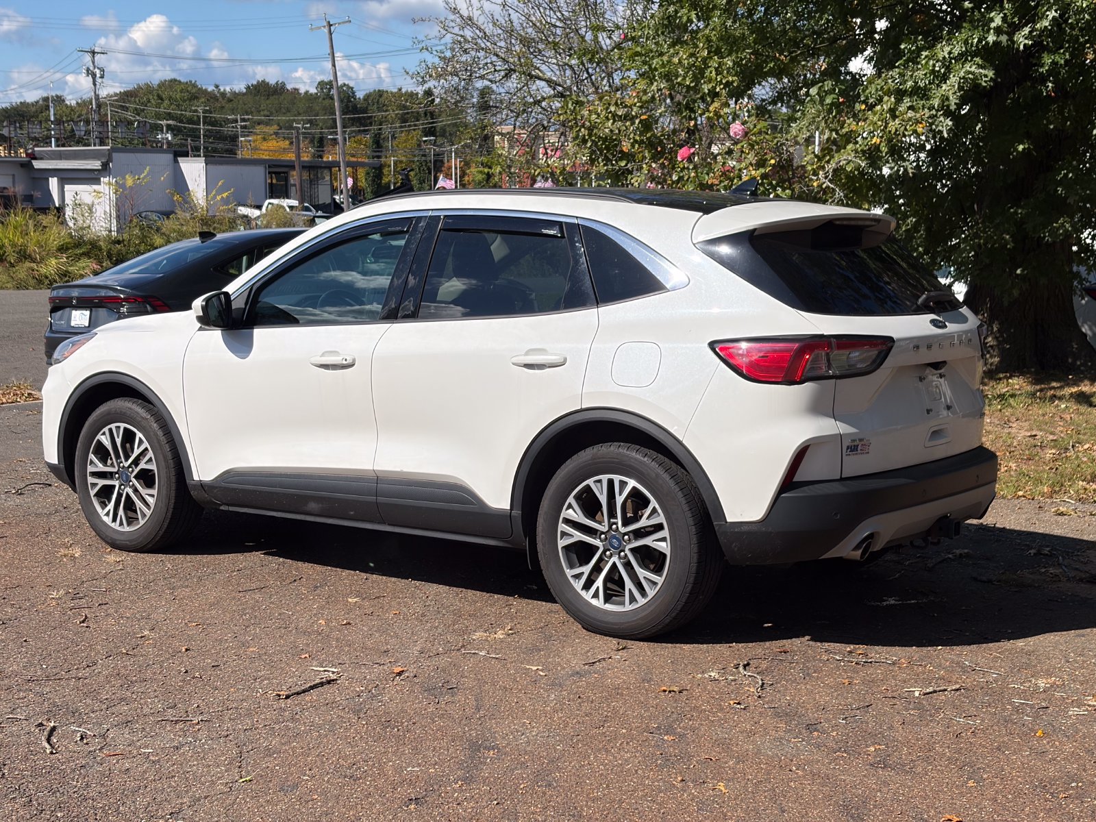 Used 2020 Ford Escape SEL AWD/4WD image 3