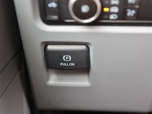 Certified 2023 Ford F150 XL w/ Trailer Tow Package image 35