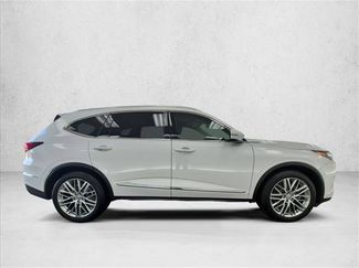 Used 2022 Acura MDX SH-AWD w/ Advance Package video 4