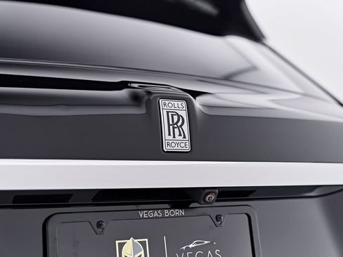 Used 2025 Rolls-Royce Cullinan AWD/4WD image 28