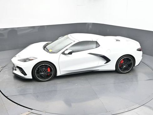 Used 2024 Chevrolet Corvette Stingray Premium Conv w/ Battery Protection Package RWD image 33