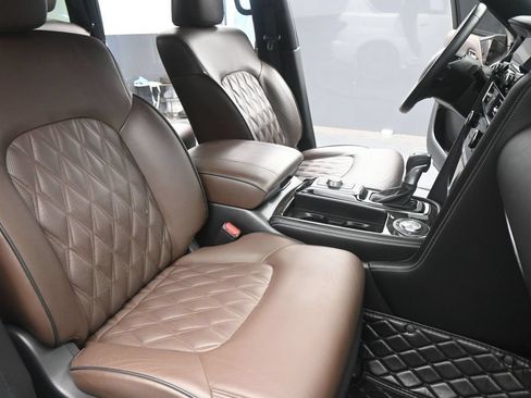 Used 2024 Nissan Armada Platinum w/ Captain's Chairs Package RWD image 23