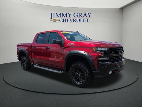 Used 2021 Chevrolet Silverado 1500 LT Trail Boss w/ Convenience Package II AWD/4WD image 7