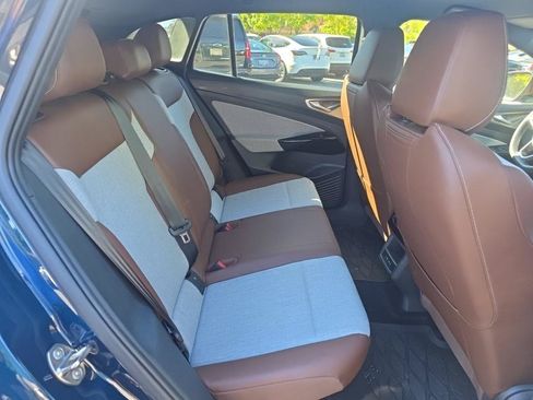 Certified 2023 Volkswagen ID.4 Pro RWD image 10