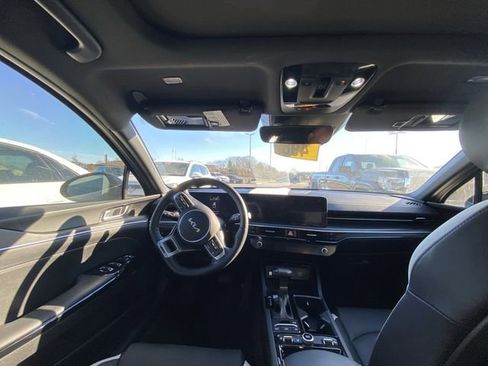 Used 2025 Kia K5 GT-Line w/ GT-Line Premium Package image 5