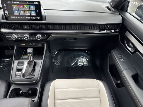 Used 2023 Honda CR-V Sport Touring image 30