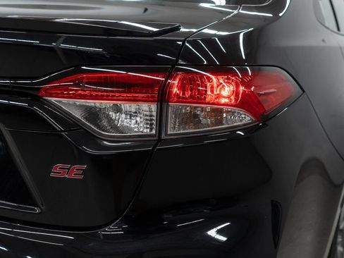 Used 2021 Toyota Corolla SE FWD image 41