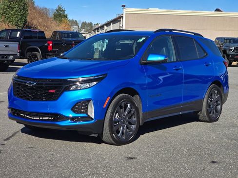 Certified 2024 Chevrolet Equinox RS image 2