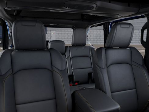 Used 2025 Jeep Wrangler Sahara w/ Safety Group image 26