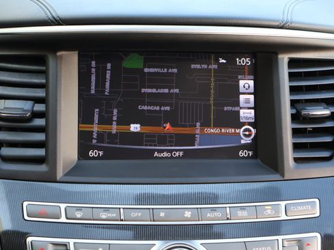 Certified 2017 INFINITI QX60 FWD w/ Premium Plus Package image 3