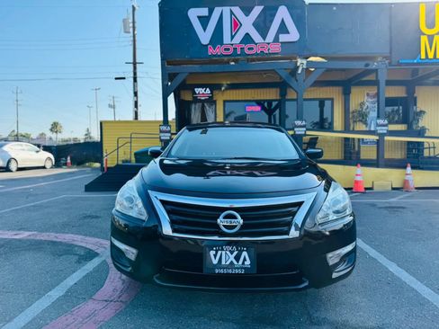 Used 2015 Nissan Altima 2.5 S w/ Power Driver Seat Package FWD image 2