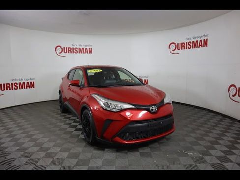 Used 2020 Toyota C-HR LE FWD image 12