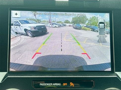 Used 2019 Ford F150 Lariat w/ Equipment Group 502A Luxury AWD/4WD image 14