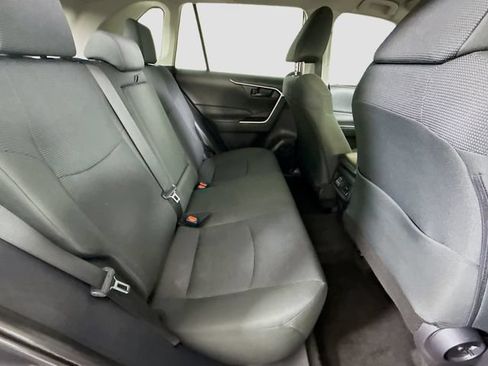Certified 2024 Toyota RAV4 LE FWD image 27