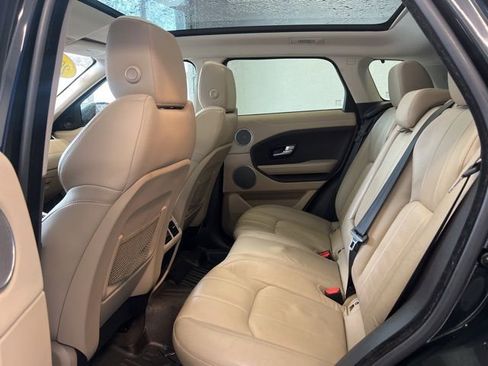 Used 2016 Land Rover Range Rover Evoque SE AWD/4WD image 18