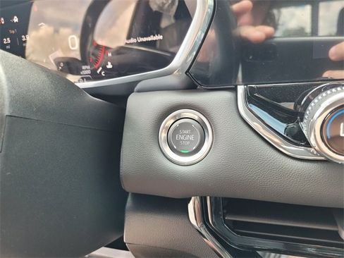 New 2026 GMC Canyon Elevation w/ Convenience Package image 25