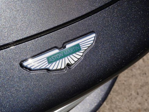 Used 2024 Aston Martin DB12 Coupe image 14