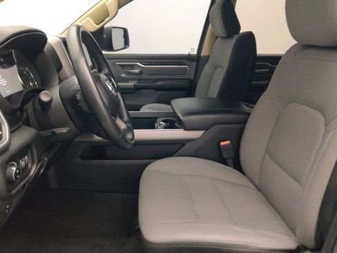 Used 2019 RAM 1500 Big Horn RWD image 17