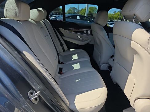 Used 2020 Mercedes-Benz E 450 4MATIC Sedan image 15
