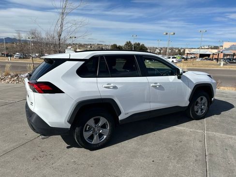 Used 2025 Toyota RAV4 XLE image 8