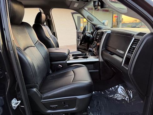 Used 2018 RAM 3500 Laramie image 12