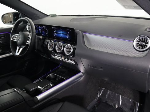 Certified 2023 Mercedes-Benz GLA 250 image 9