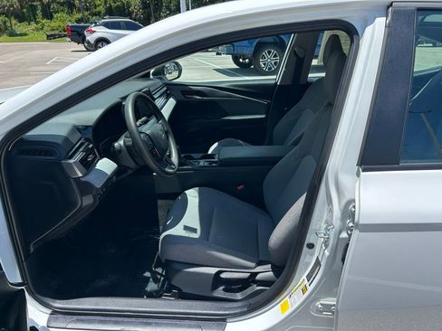 Used 2025 Toyota Camry LE FWD image 16