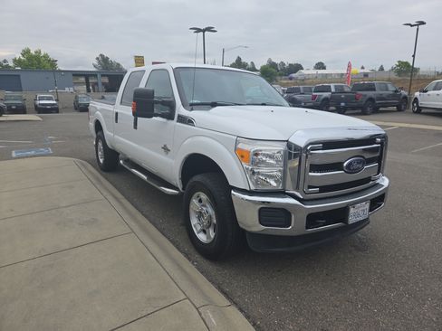 Used 2016 Ford F250 XLT AWD/4WD image 7