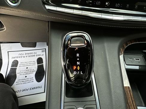 Certified 2023 Cadillac Escalade Premium Luxury RWD image 28