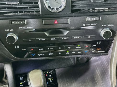 Used 2019 Lexus RX 350 F Sport w/ Navigation Package AWD/4WD image 24