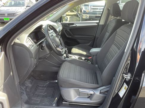 Used 2023 Volkswagen Tiguan S AWD/4WD image 13