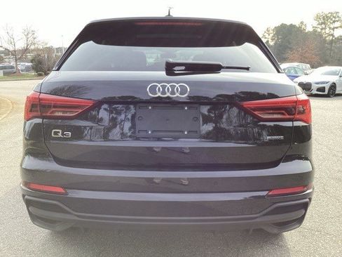 Used 2023 Audi Q3 2.0T Premium Plus w/ Premium Plus Package image 3