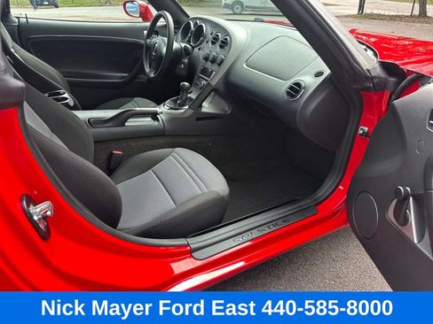 Used 2008 Pontiac Solstice Convertible w/ Convenience Package image 27