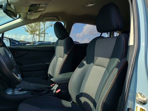 Used 2019 Subaru Crosstrek 2.0i Premium w/ Eyesight System image 13