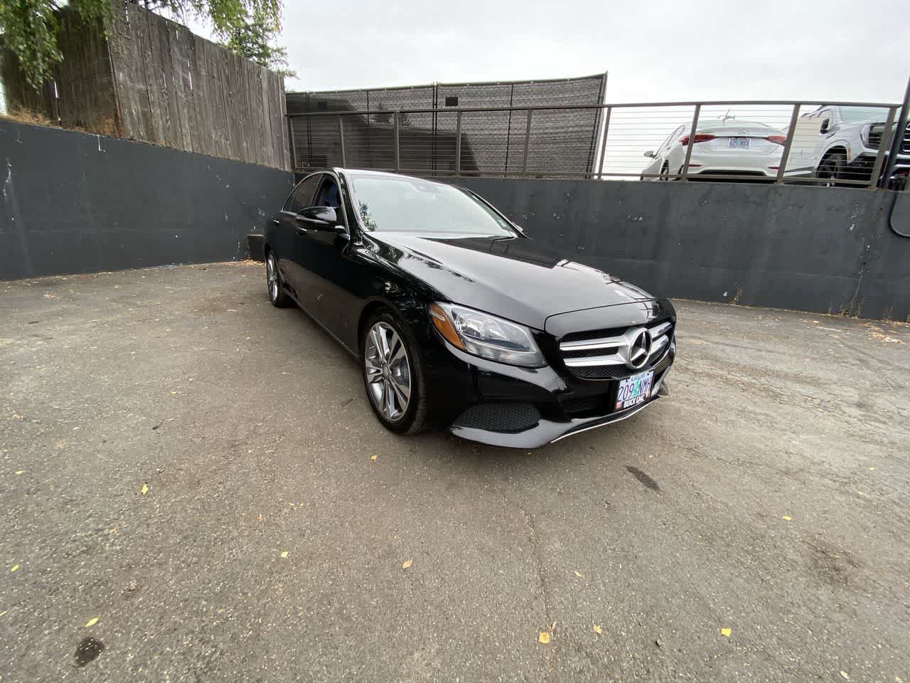Used 2017 Mercedes-Benz C 300 Sedan image 8