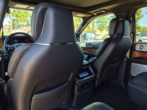 Used 2023 Lincoln Navigator Black Label AWD/4WD image 39